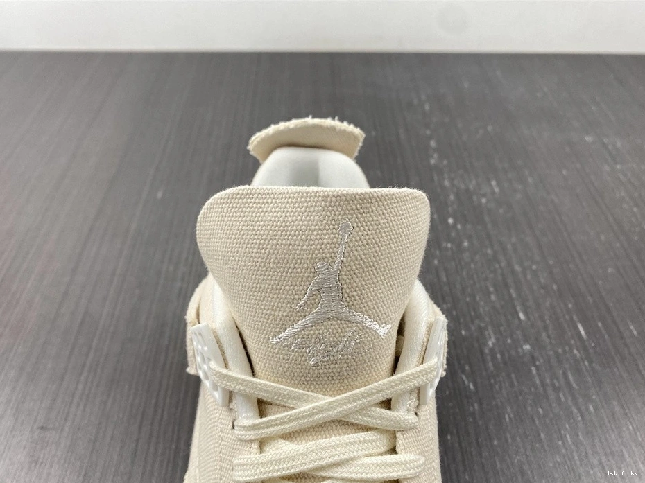 Blank 4 DQ4909-100 Retro Canvas (W) Jordan - 1110